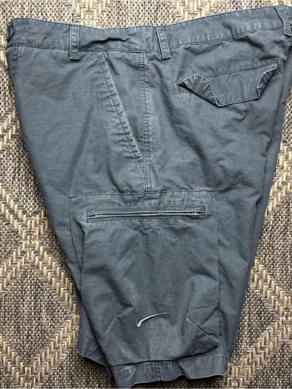 Nike 6th Man Cargo Shorts Mens M Size 32 Gray Woven Rip Stop Pockets 613644-060